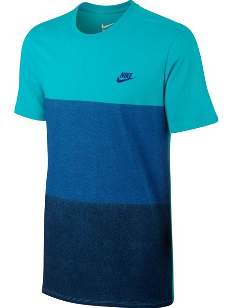 nike t shirt lichtblauw|Nike Men's Shirts & T.